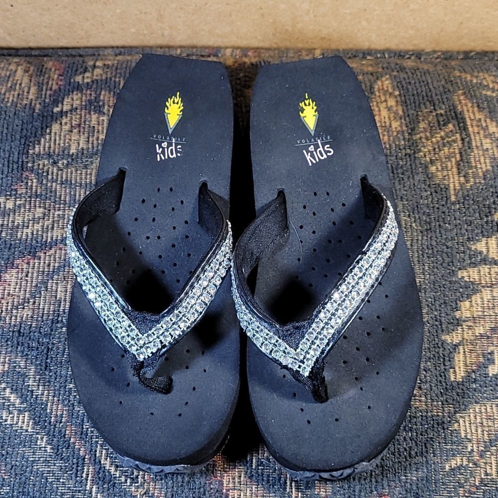 Volatile Kids Black Bernadette Sandals- Size 12